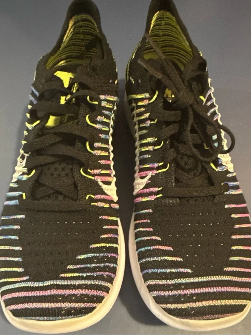 Nike FREE RN FLYKNIT RUNNING SHOE BLACK RAINBOW WOMENS Size 10